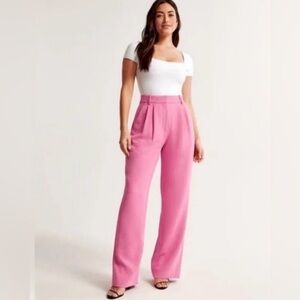 Abercrombie Sloan Wide Leg Tailored Trouser in Pink